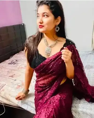 Escorts In Hazratganj